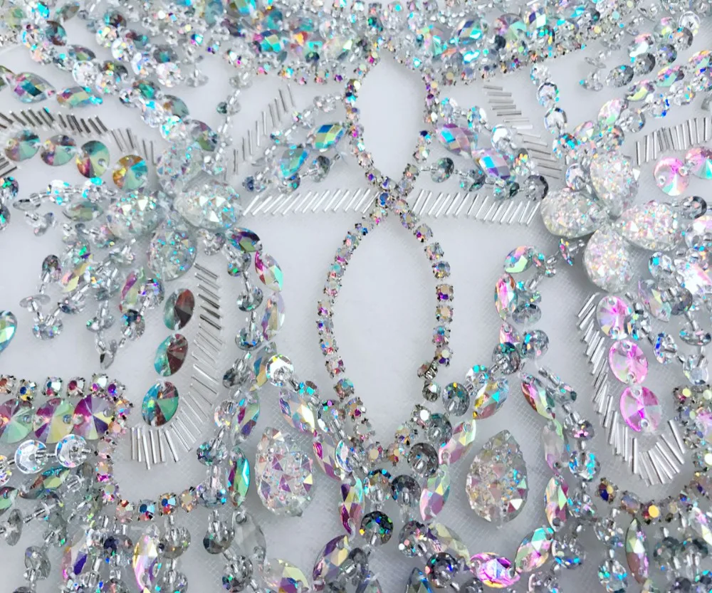 Handmade clear AB color crystal patches cekiny cyrkonie aplikacja na białej siatce 38*32 cm do góry spódnice sukienki