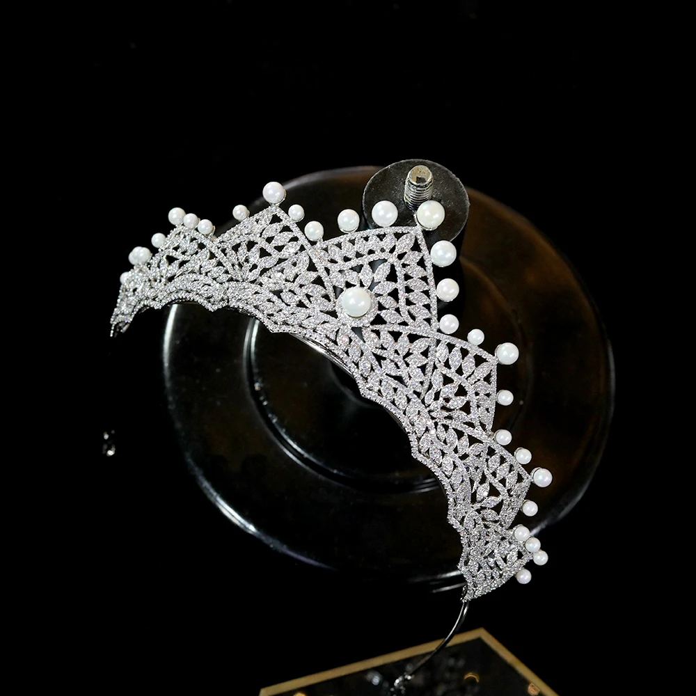 Wysokiej jakości pereł sześciennych cyrkon biżuteria ślubna, luksusowe suknie ślubne akcesoria do włosów panny młodej tiary i korony ślubnej akcesoria