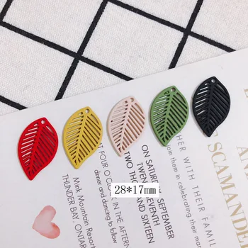 10szt metal spray farba hollow liście wisiorki kolczyki wisiorek wnioski dla kobiety Bijoux geometryczne akcesoria biżuteria