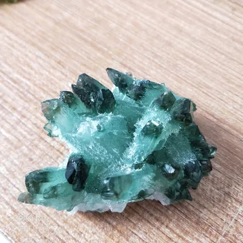 200-250 g naturalny zielony duch klastra kryształ kwarcu klastra próbki uzdrowienia mineralny kamień