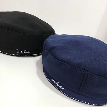 2019 nowa marka dla kobiet, granatowy styl bawełna berety kapelusz haft list łuk płaski top berety kapelusze dla kobiet, Damskie codzienne czapka czapka