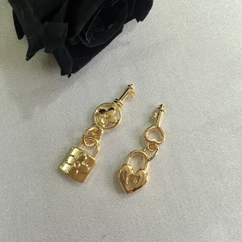 30 mm 50 szt. Mix 2 Styels zamek+ klucz KC złoty kolor stopu biżuteria wisiorki koraliki biżuteria zawieszki