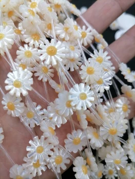5 szt 10 / 12mm naturalny kwiat masa perłowa powłoki koraliki do budowy DIY biżuteria naszyjnik Stokrotka kwiat powłoki koraliki moda