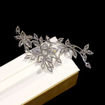 ASNORA Ladies ' double flower crystal brooch, fashion brooch, brooch bouquet, zirconia brooch and western OL ornament