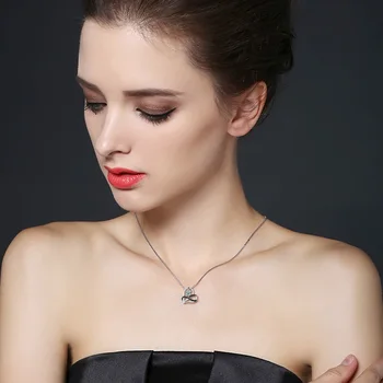 [Czarny jest arista] 925 srebro biżuteria Naszyjnik dla kobiet Kobiece serce naszyjnik charms srebro 925 biżuteria P070