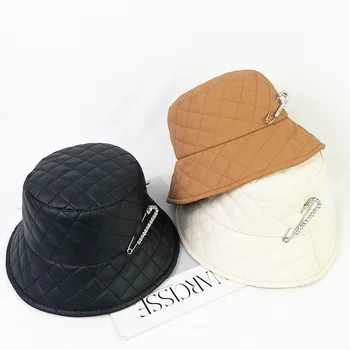 Gruba rybacki kapelusz damski ins jesień i zima para czysta czerwona moda jasny diamentowa broszka casual japońska ciepła тазиковая kapelusz