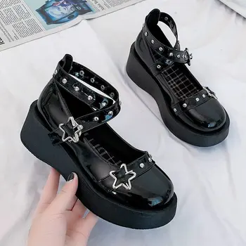 Japońska buty Lolita Gwiazda klamra pasek Mary Джейнс kobiety cross-przywiązany platforma buty lakierowana skóra dziewczyny nity obuwie