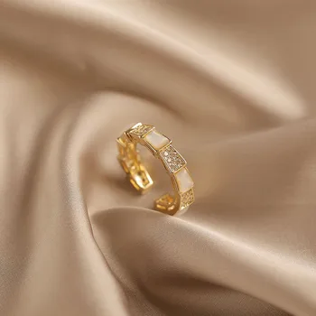 Klasyczna moda, błyszczący Kryształ opal złote pierścienie dla kobiet luksusowe delikatne pięści pierścień dziewczyna biżuteria akcesoria prezenty jubileuszowe