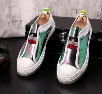 Nowa luksusowa obuwie męskie mokasyny poślizgu na wysokiej jakości designerskie obuwie męskie mokasyny buty trampki męskie zielone białe