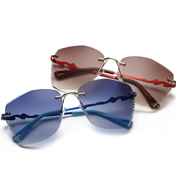 Nowa moda luksusowy brand design okulary bez oprawek kobiety lato fajne duże ramki gradient okulary oculos de madeira UV400