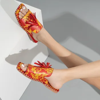 Nowe kapcie damskie modne frędzle letnia buty marki plażowe slajdy retro muły buty dla kobiet płaskie pantofle odkryty