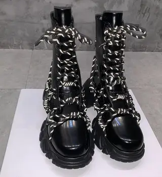 Nowe skórzane botki dla kobiet motocyklowe czarne buty Damskie buty na platformie zimowe buty na grubym obcasie botki skóra lakierowana