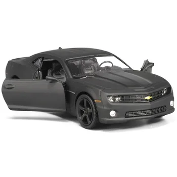 Nowy Licencjonowany Odlewana Pod Ciśnieniem Metalowy Model Samochodu W Skali 1:36 Do Kolekcji Chevrolet Camaro Alloy Model Pull Back Toys Car Matte Black