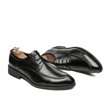 NPEZKGC luksusowy włoski styl mężczyźni ubierają się mężczyźni obuwie casual zasznurować formalna buty brogue ślubne biznes biuro buty