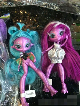 Una Verse Monsters Doll Toy Girl Birthday Gift Novi Stars MGA Doll długie włosy 20 cm lalka z ubraniem kolorowa lalka zabawka