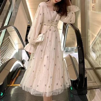 Vintage, Długie Rękawy Sukienka Kobiety 2021 Wiosna Elegancki Design Kwadratowy Kołnierz Sukienka Midi Nowy Y2k Bajki Jednoczęściowy Strój Koreański