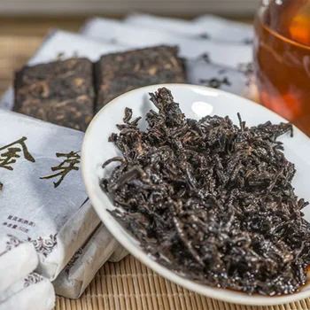Wykonane w 2013 roku, dojrzałe pu-erh herbata chińska Yunnan pu-erh zdrowe odchudzanie herbata piękno zapobiega miażdżycy pu-erh herbata